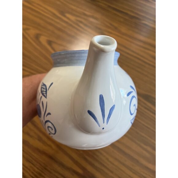 Corelle Coordinates stoneware white blue pitcher - Picture 10 of 11